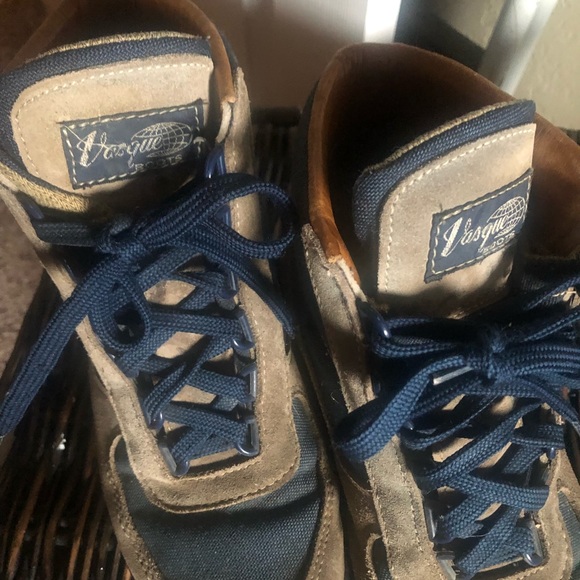 🌷SOLD🌷 Gore Tex Lace-up Boots. - Picture 7 of 7